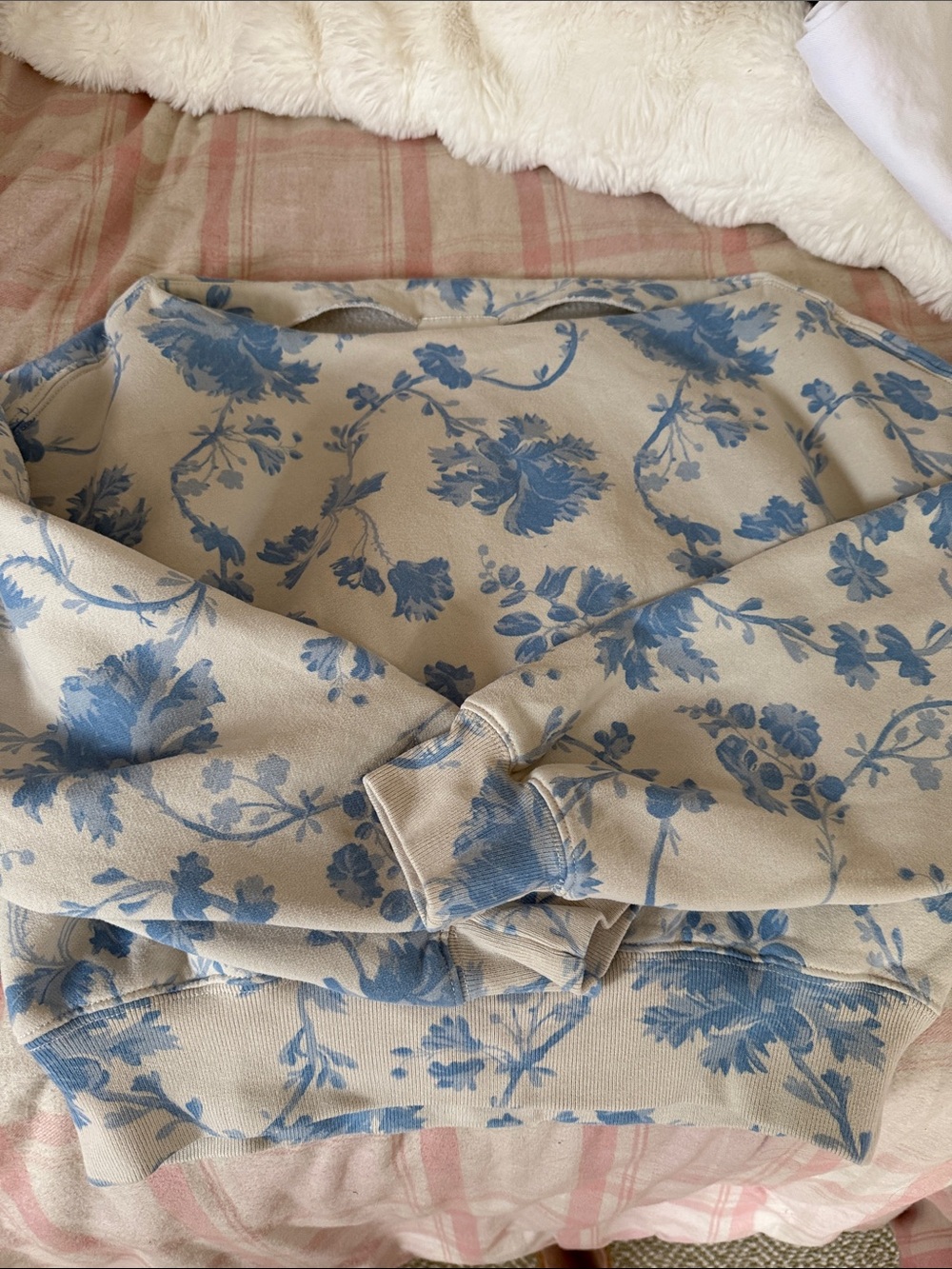 Abercrombie & Fitch Cream Sweatshirt with Blue Floral Trim